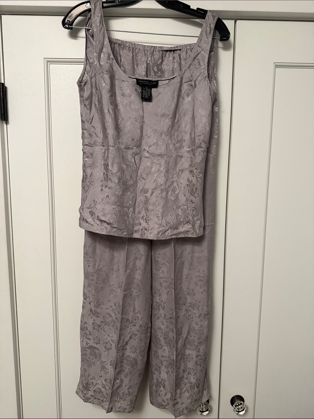 New! August silk pajama set